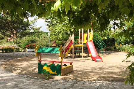 Центральный вход в санаторий